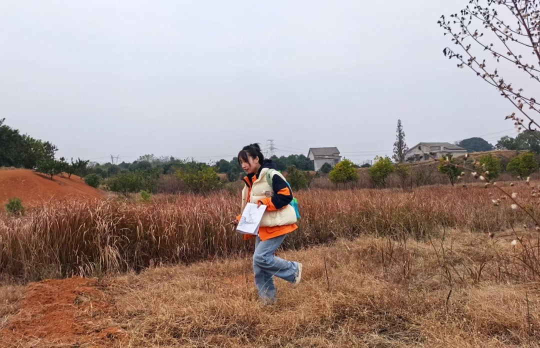 公路事業(yè)部郭捷佳-胭脂湖開放式服務區(qū)項目外業(yè)調(diào)查.jpg